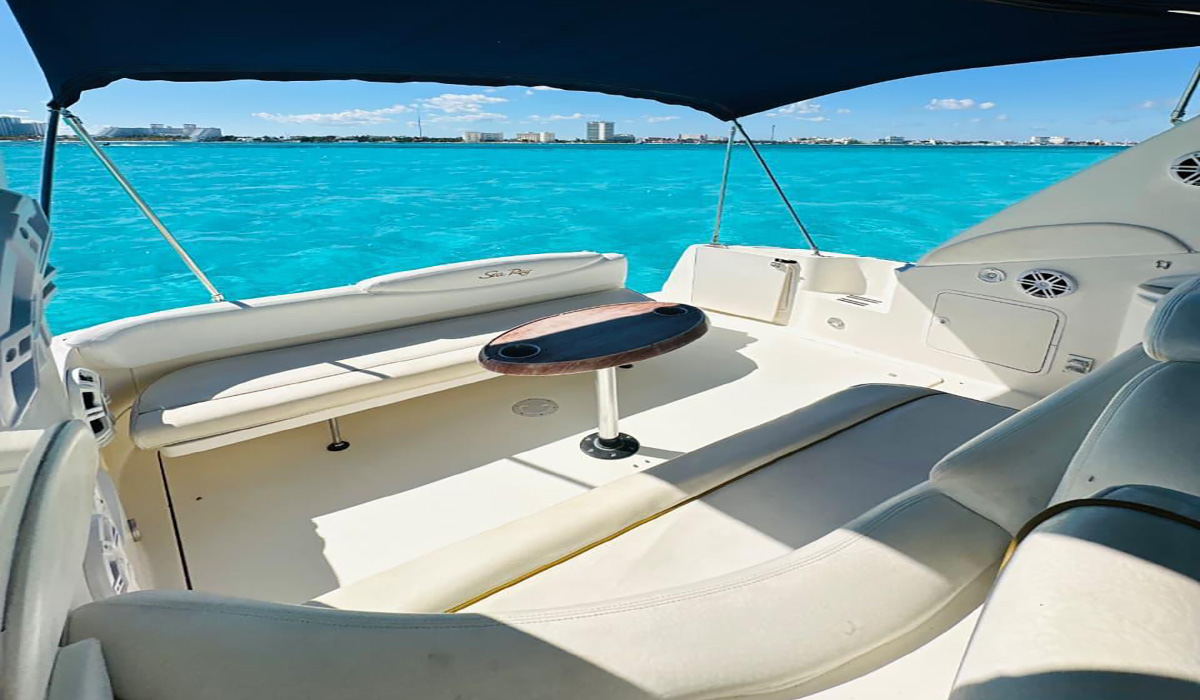 SeaRay 35